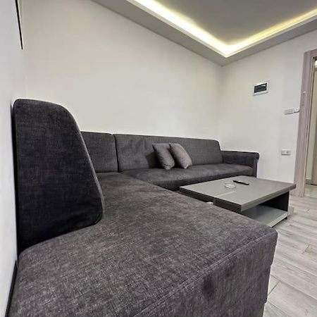 Apartamento Privet Near Downtown Kh&Sh Ash Shumaysani Exterior foto