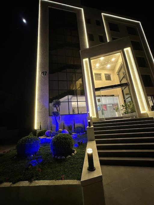Apartamento Privet Near Downtown Kh&Sh Ash Shumaysani Exterior foto