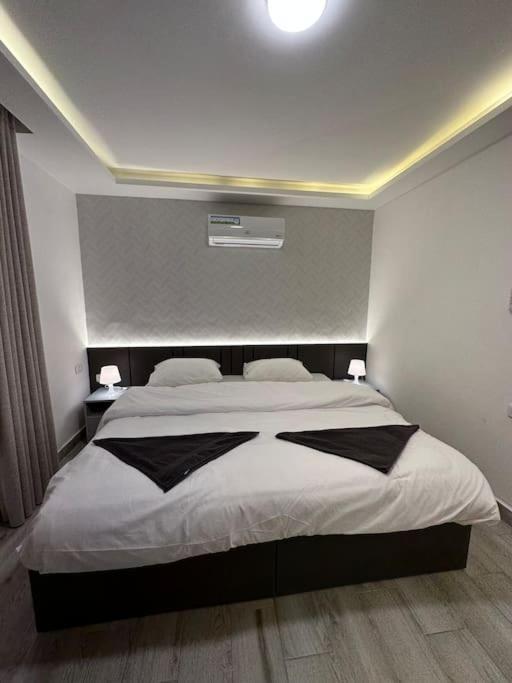 Apartamento Privet Near Downtown Kh&Sh Ash Shumaysani Exterior foto