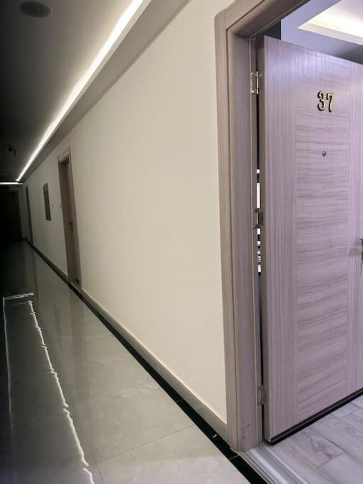 Apartamento Privet Near Downtown Kh&Sh Ash Shumaysani Exterior foto